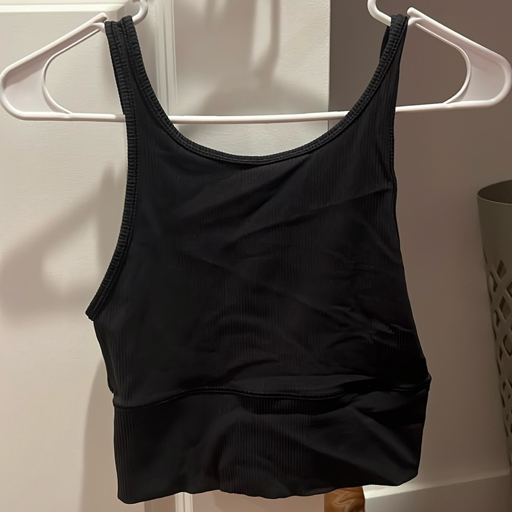 size 4 lululemon ribbed reversible tank